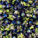 رید و قیمت شکلات استویا بدون قند پوبدا با مغز فندوق