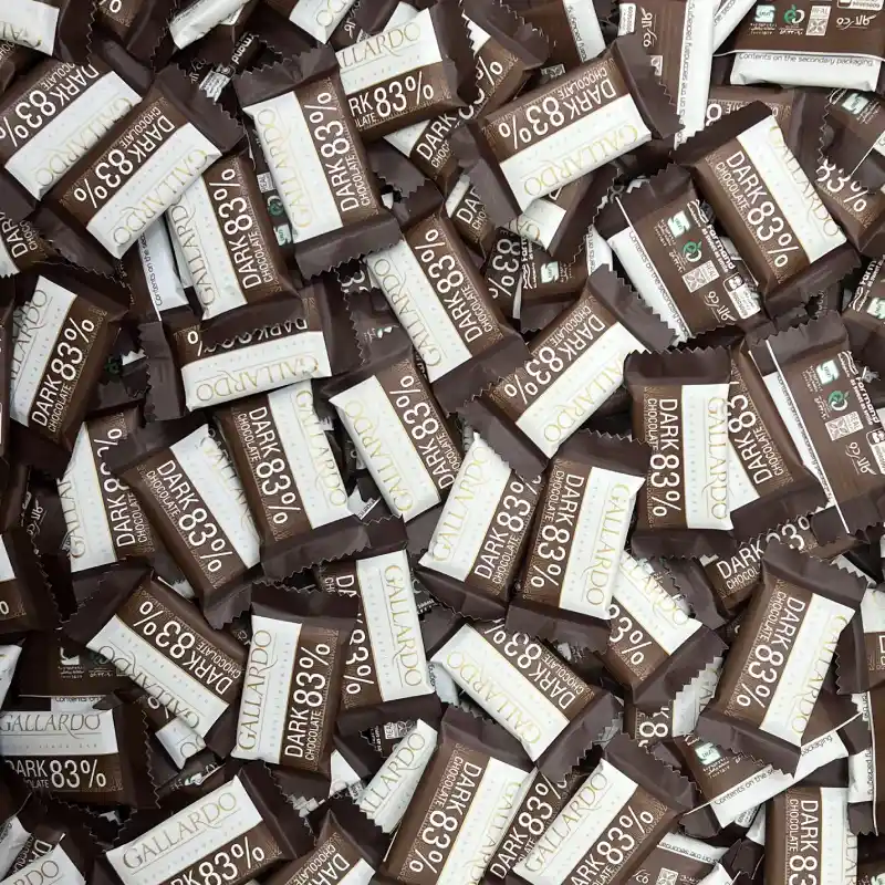 شکلات فله ای گالاردو تلخ ۸۳٪ فرمند شکلات فله ای گالاردو تلخ ۸۳٪ فرمند